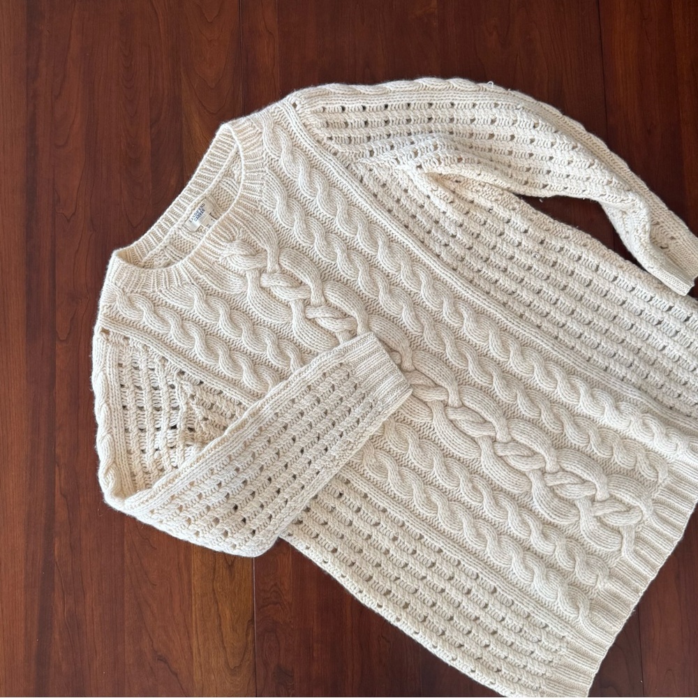 Lands’ End Cable Knit Fisherman Style Sweater